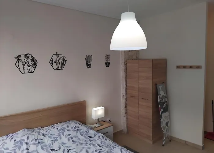 Urban Deluxe Apartament