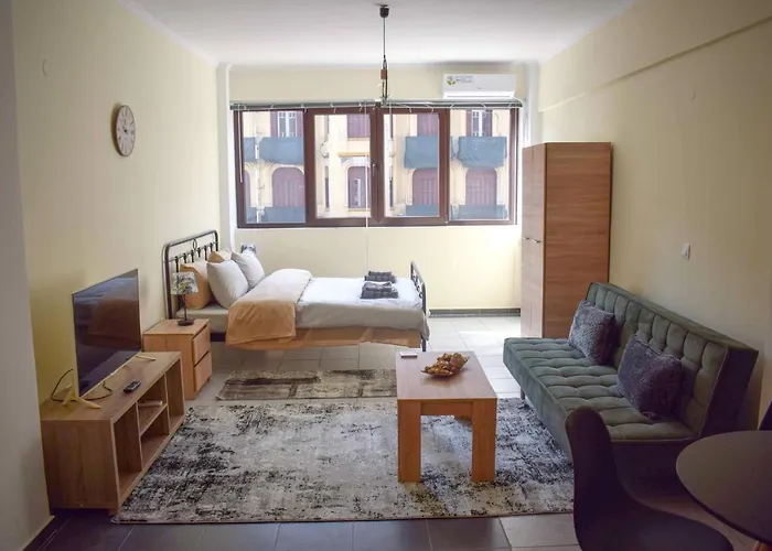 Urban Deluxe *