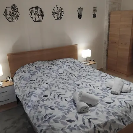 Apartment Urban Deluxe *